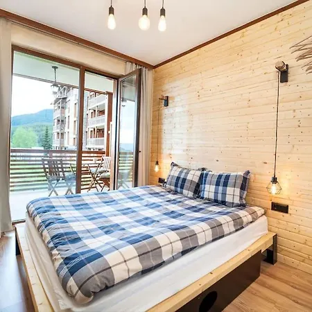 Mountain View * بانسكو